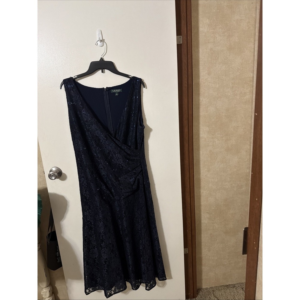 Lauren Ralph Lauren Navy Lace Sequin V-Neck A-Line Long Dress Zip Size 14